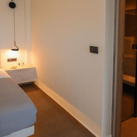 North Wind Luxury Suites เอีย ภายนอก รูปภาพ