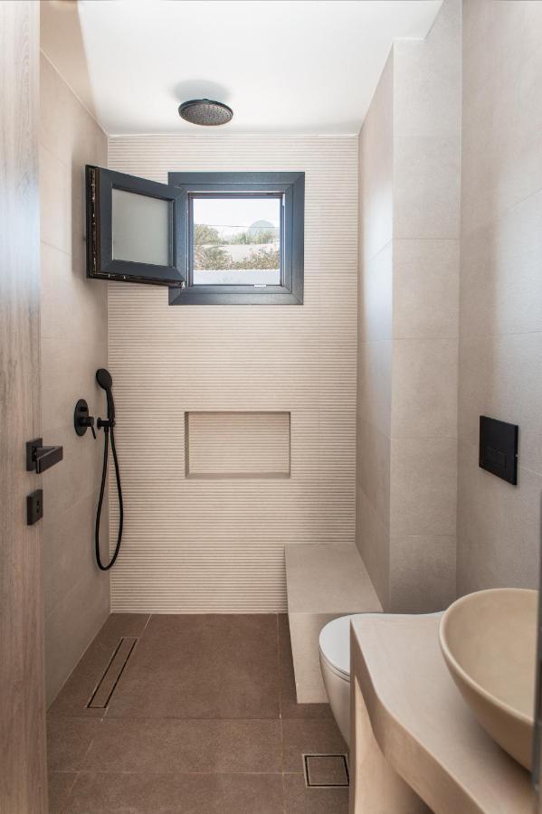 North Wind Luxury Suites เอีย ภายนอก รูปภาพ