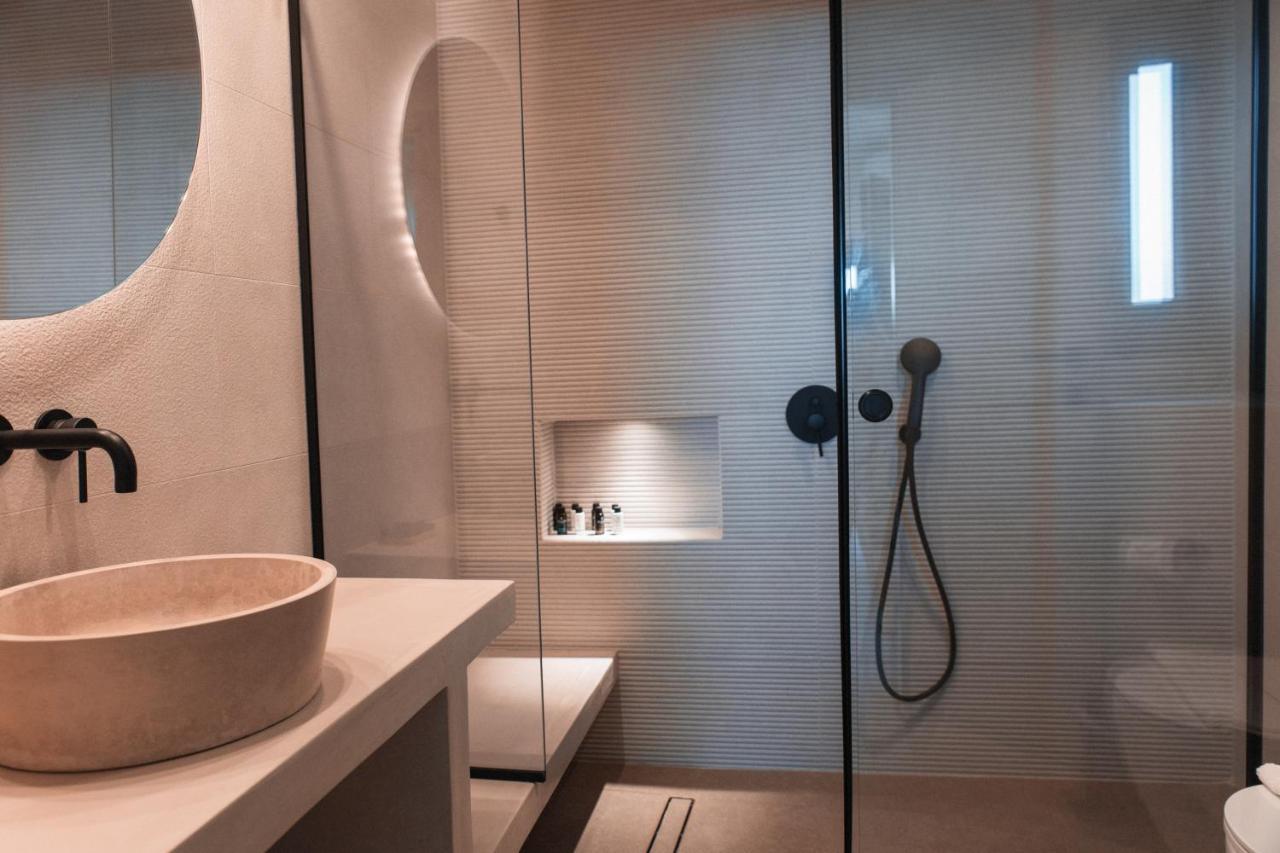 North Wind Luxury Suites เอีย ภายนอก รูปภาพ