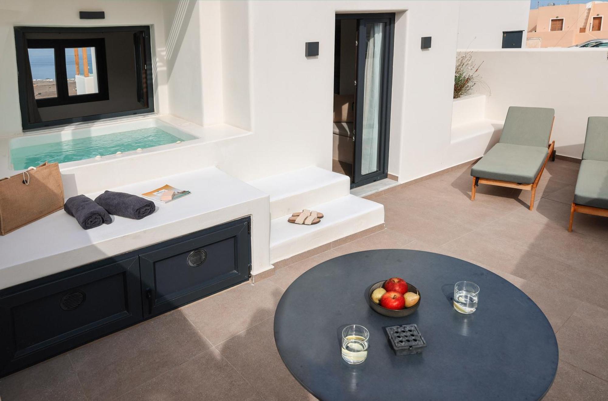 North Wind Luxury Suites เอีย ภายนอก รูปภาพ