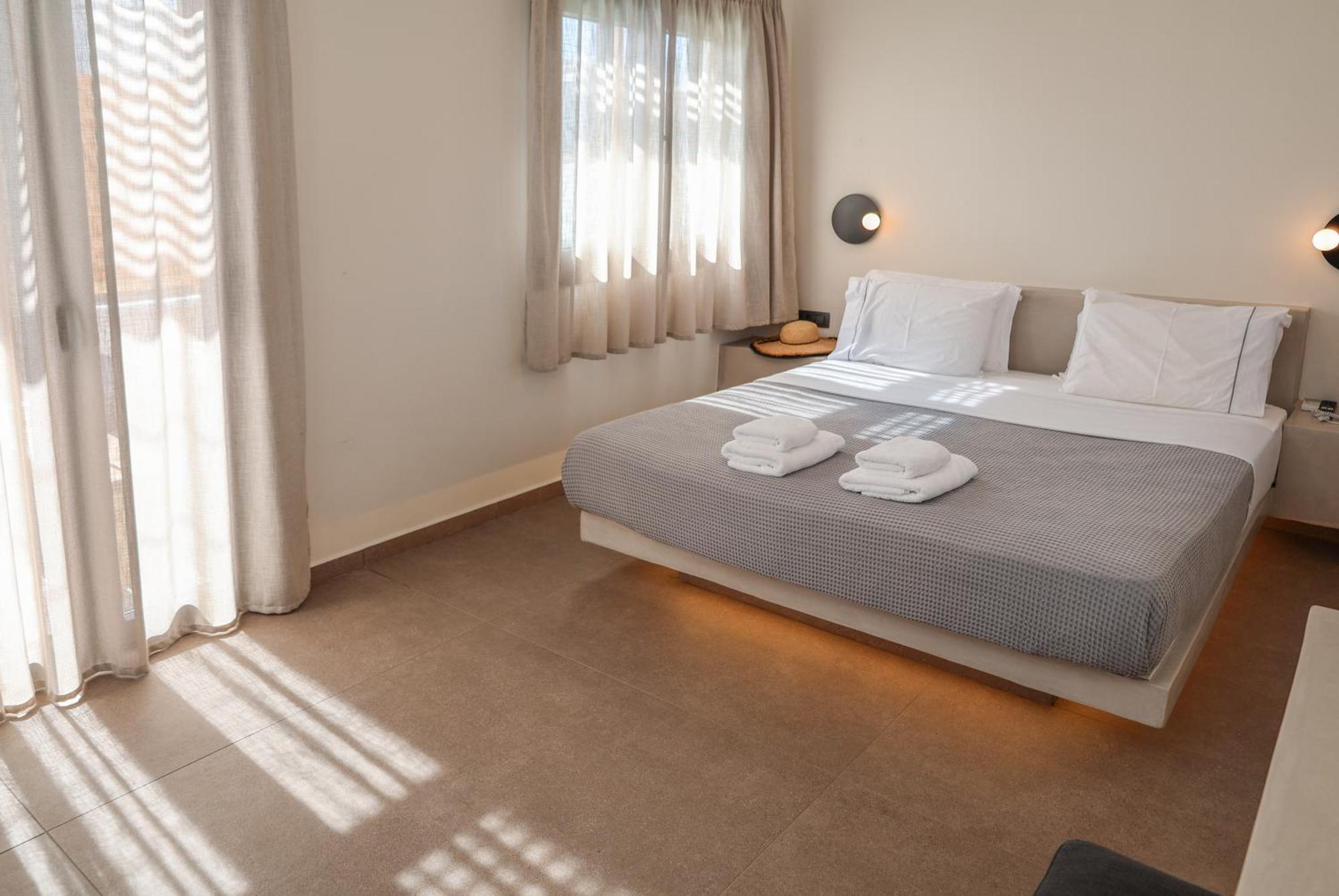 North Wind Luxury Suites เอีย ภายนอก รูปภาพ