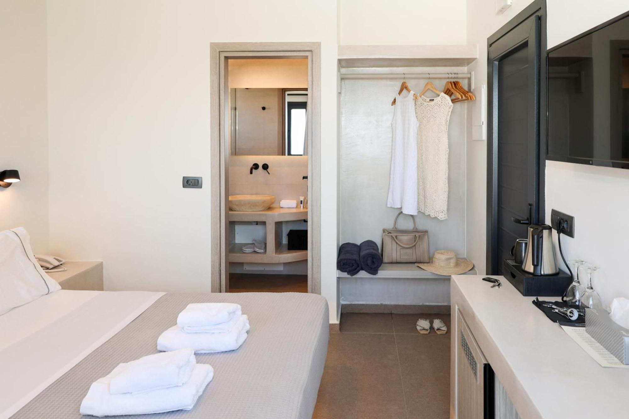 North Wind Luxury Suites เอีย ภายนอก รูปภาพ